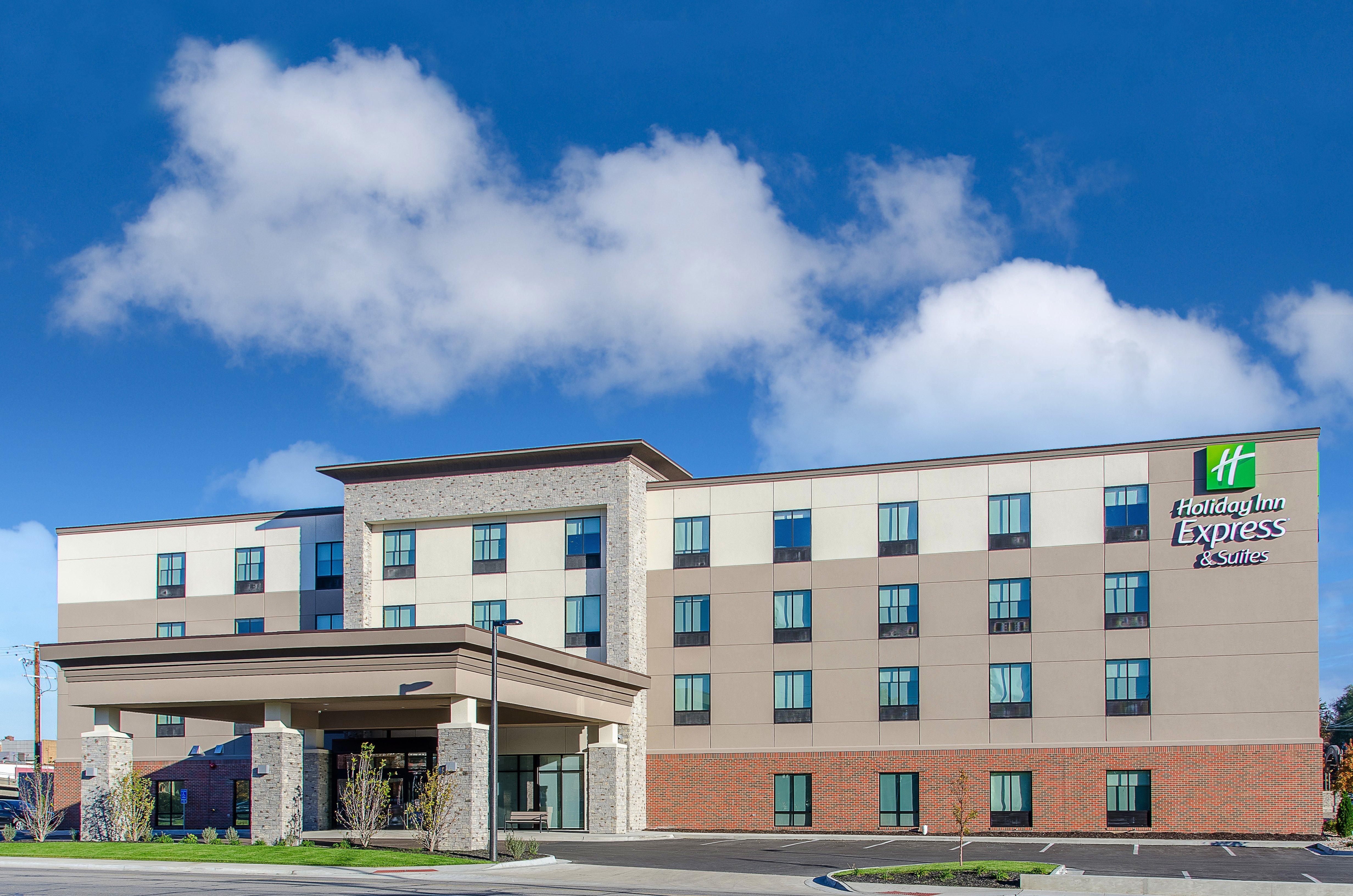 Holiday Inn Express & Suites - Atchison, An Ihg Hotel Exterior foto